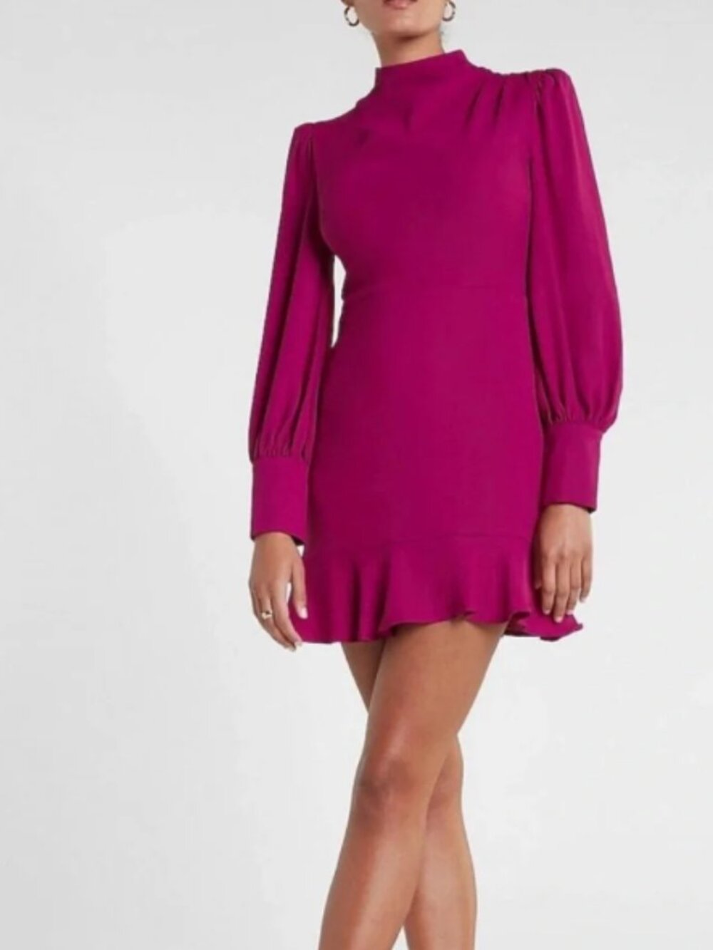 Express Long Sleeve Mock Neck Ruffle Bottom | SMALL | Magenta